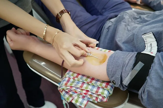 blood donation, man, volunteer, blood donation, blood donation, blood donation, blood donation, blood donation. Raising donor acquisition results: without adding a single new hire