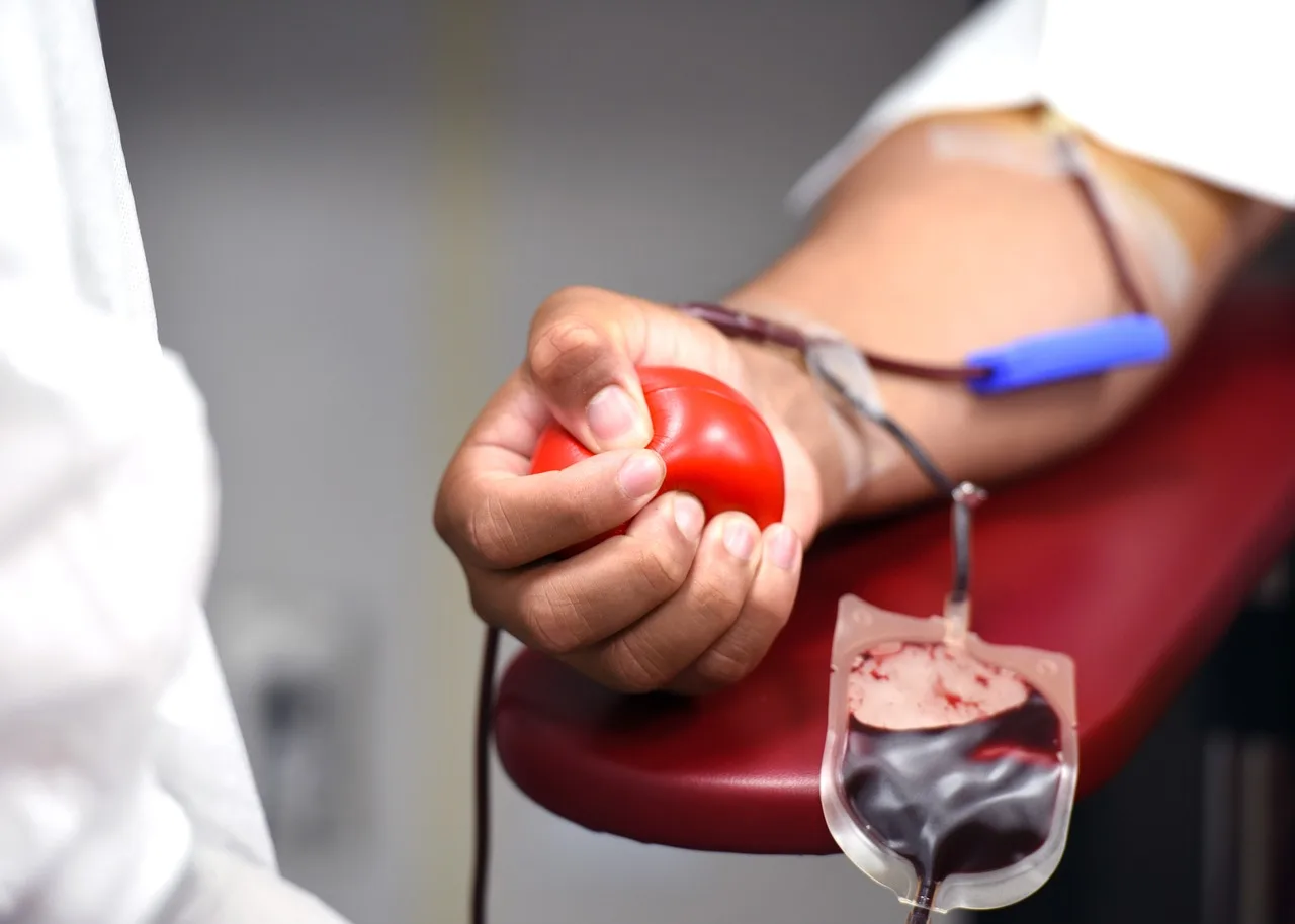 blood donation, medical, donor, donation, health, healthcare. How to run a lapsed donor reactivation campaign that isn't spam