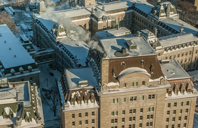 quebec, parliament, architecture, buildings. Montreal donor mobilization Law 25 and Bill 96 guide